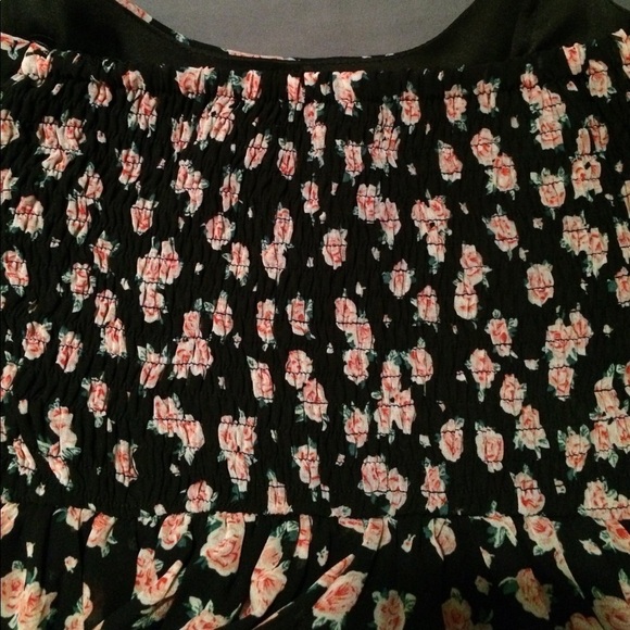 Floral Print Black and Pink Off the Shoulders Boho Mini Dress Size Small S - Picture 6 of 15